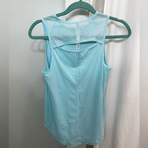very lightly worn lululemon tank top!